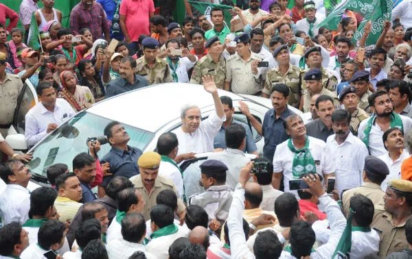 Odisha Ex  CM, BJD Supremo Naveen Patnaik launches Jana Sampark Padayatra in Bhubaneswar